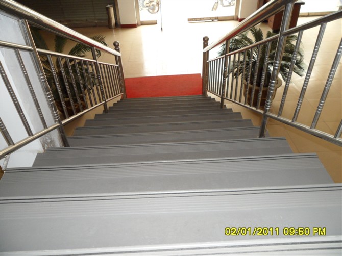 泰安整体楼梯踏步 泰安塑胶楼梯踏步[塑胶地板,塑胶地板 全球