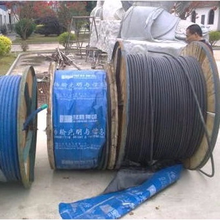内蒙古大量回收电缆电线 二手电缆回收市场 光伏电缆回收