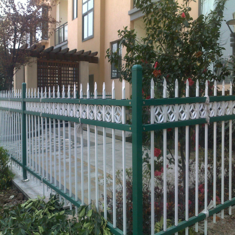 锌钢围墙护栏 小区铁艺护栏 社区围栏生产厂家