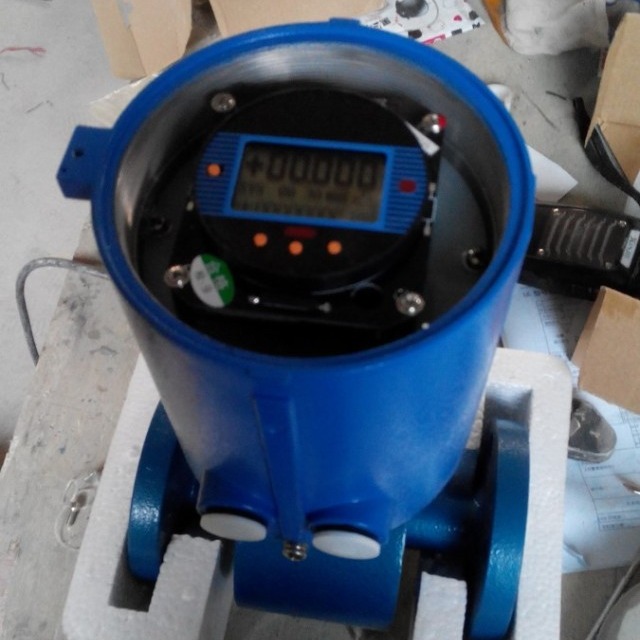 DN50-300电磁流量计测量污水