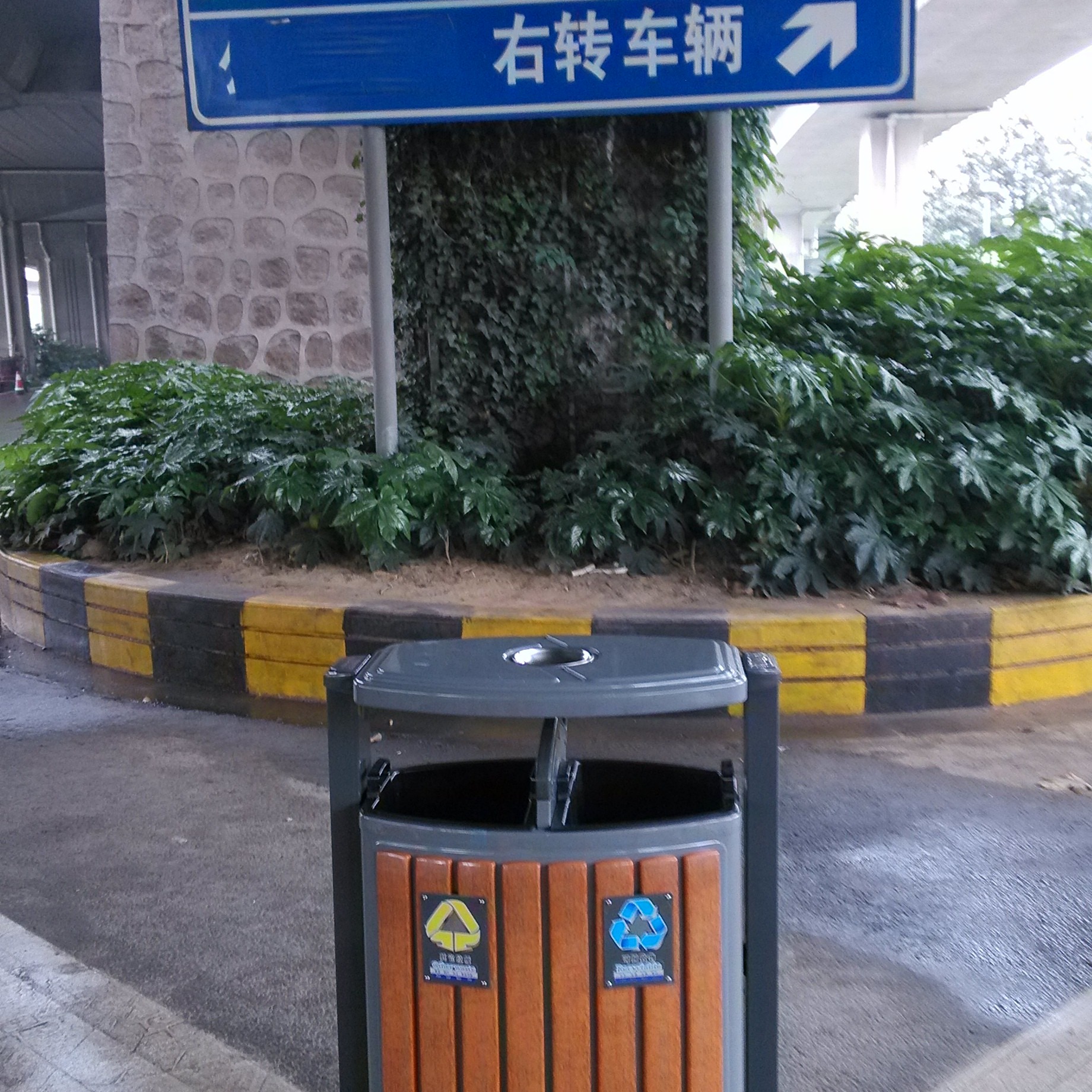 户外垃圾桶 室外果皮箱 环卫分类垃圾箱 双桶 钢木大号环保塑木桶  广告垃圾箱
