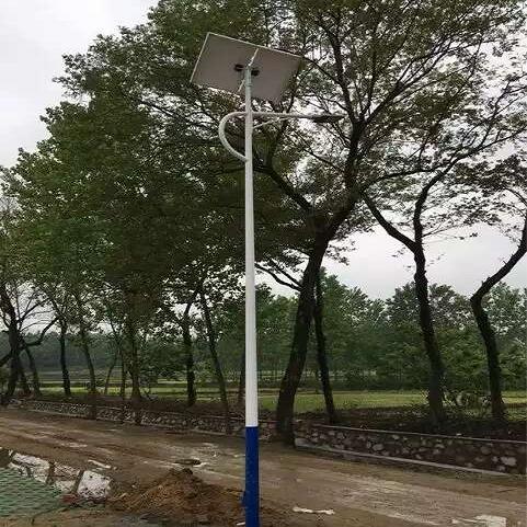 挂壁式LED太阳能路灯厂家排名图片大全