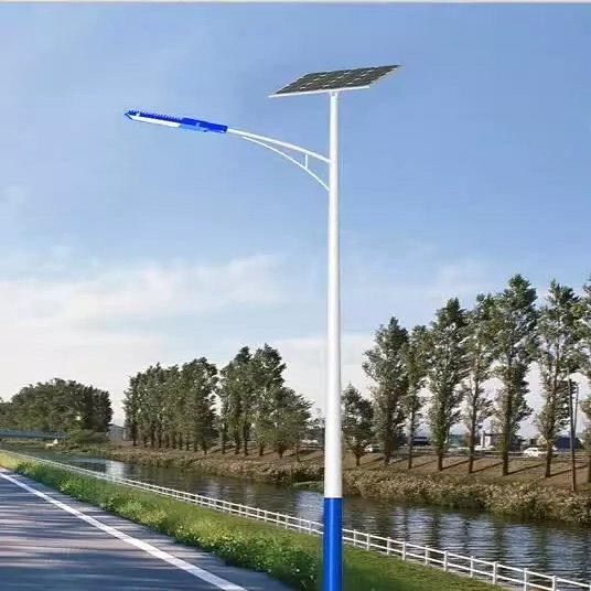 河北邢台太阳能LED路灯多少米一个 格