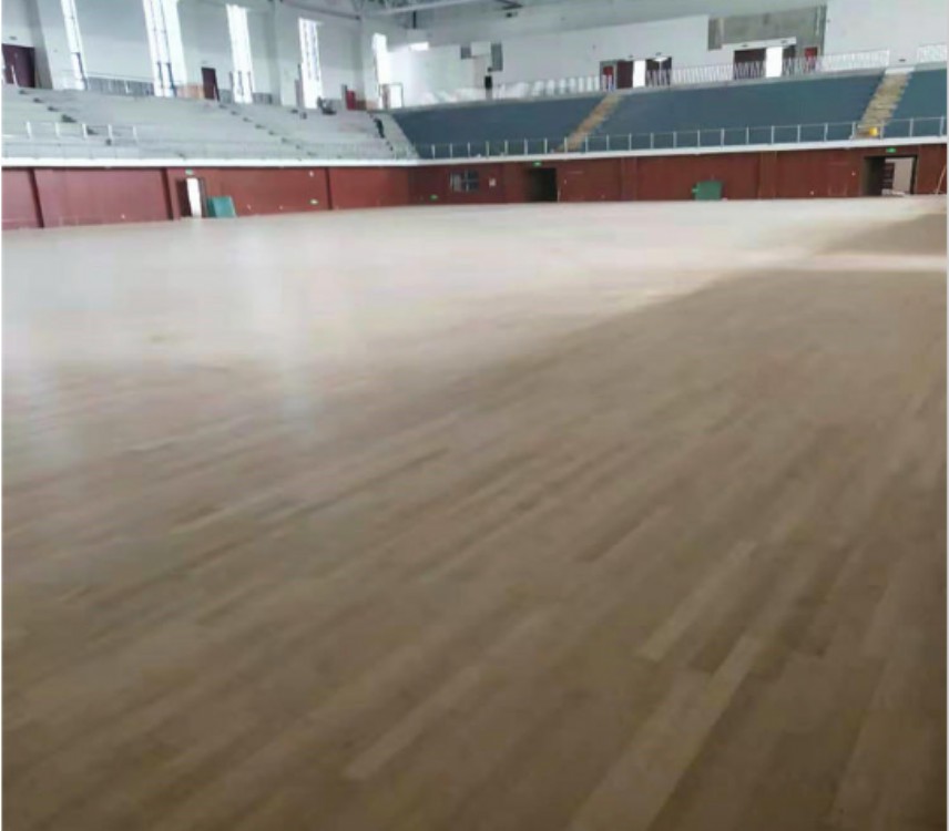 渭南大荔运动场木地板 凯伟德厂家直销运动木地板
