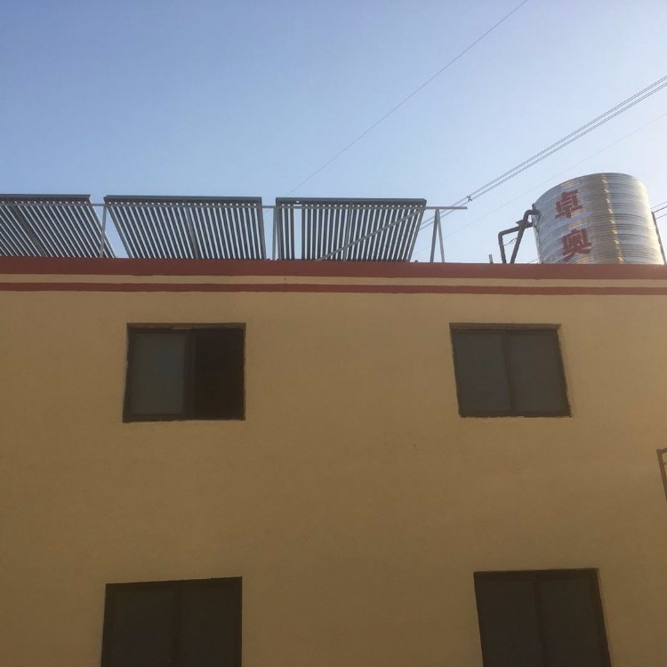 无锡巨力重工员工浴室太阳能空气能热水工程竣工