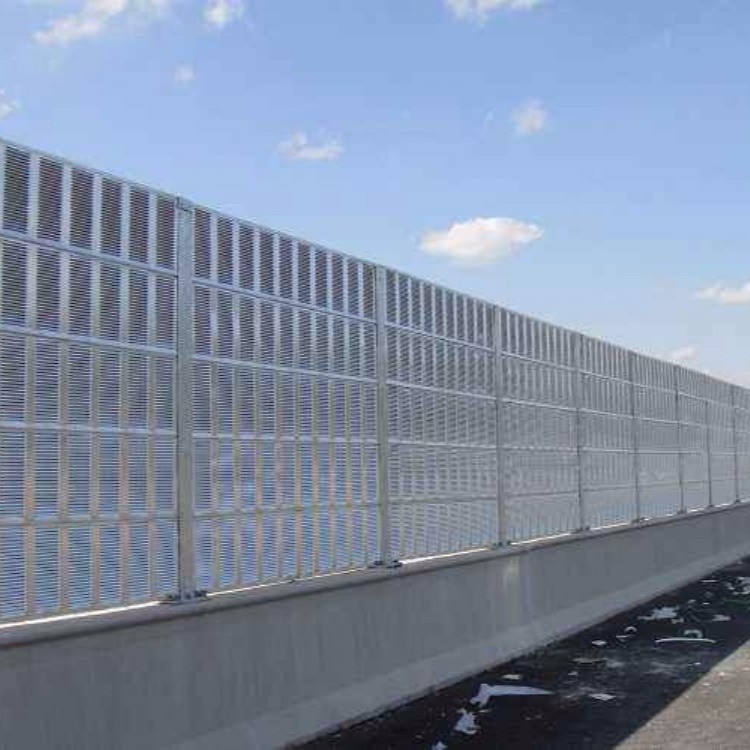 广州声屏障生产厂家工厂声屏障高速公路隔音墙室外金属吸音板空调隔音屏障工业设备隔音板