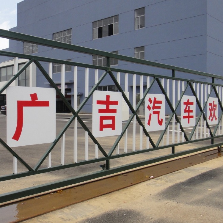 江阴厂家直销锌钢护栏广告牌护栏广告围栏