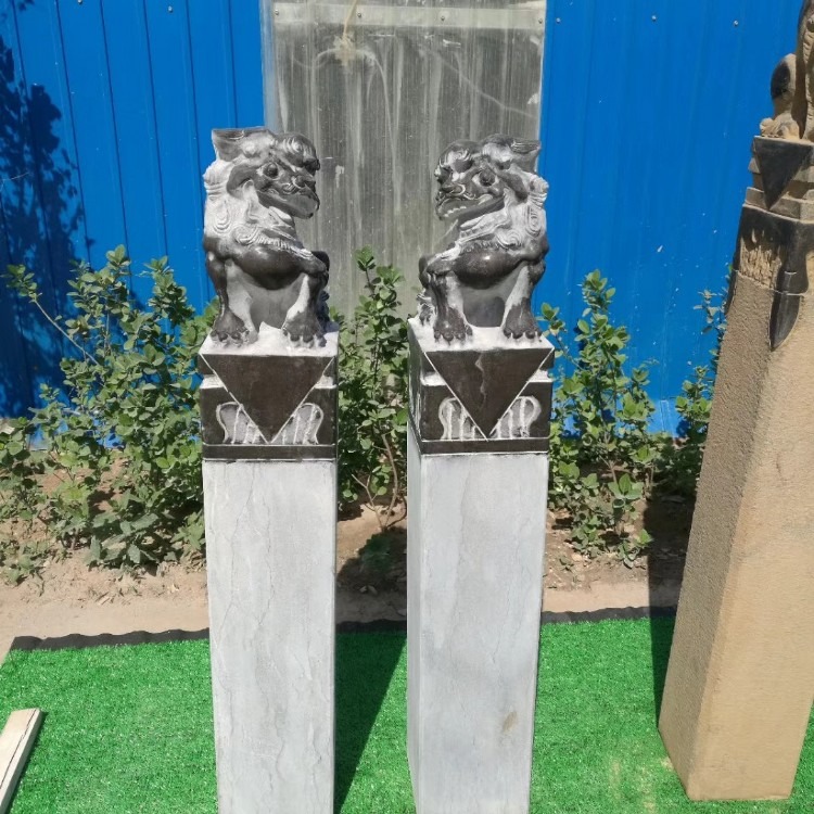 弘正园林雕塑 复古石头狮子柱子 拴马桩石雕 仿古石头做旧栓马柱