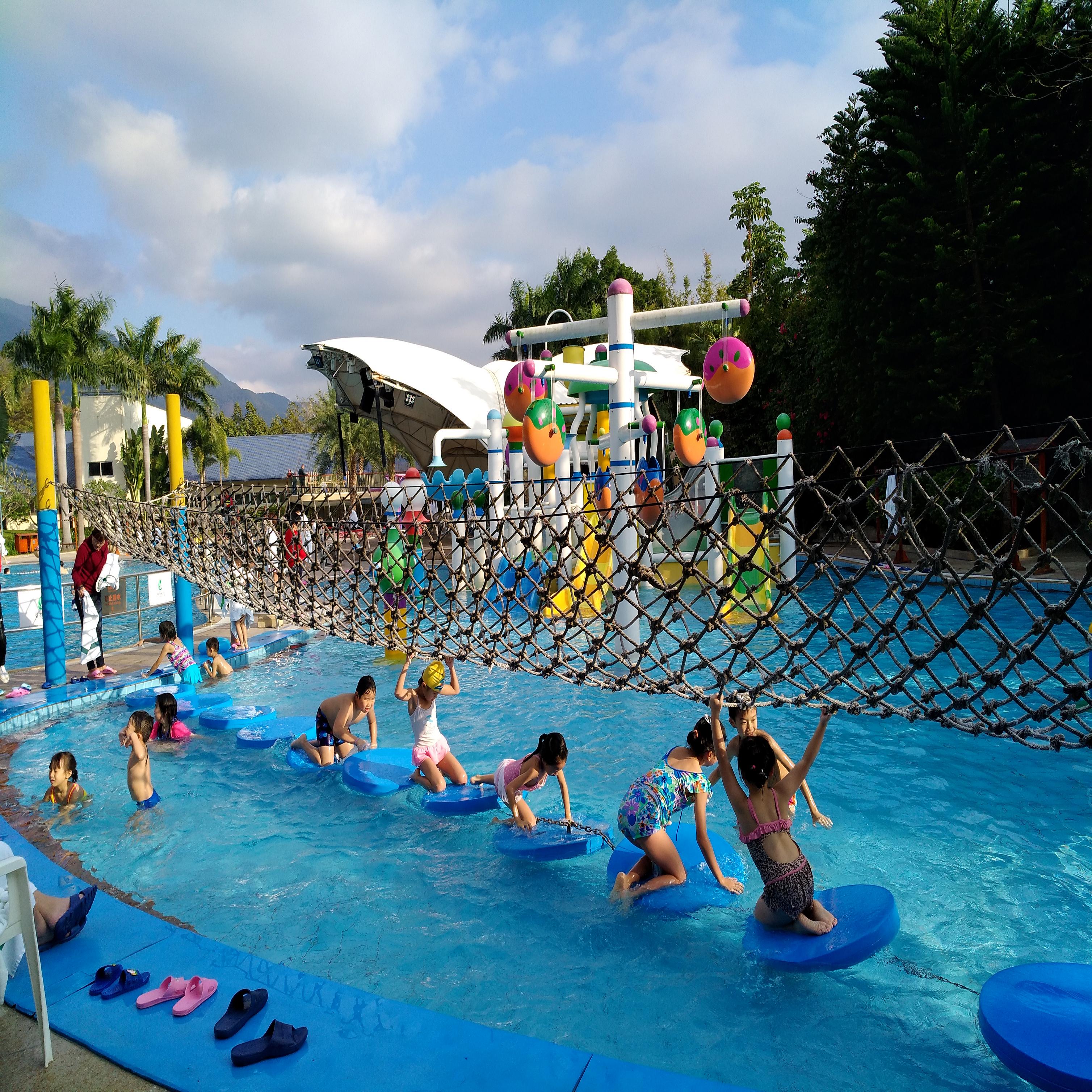 郑州游泳池设备,室内儿童水上乐园多少钱
