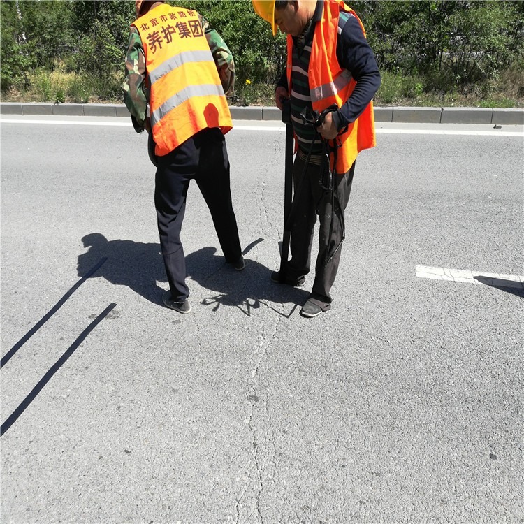 贴缝带厂家 嘉格伟业批发道路贴缝带 沥青贴缝带 产品质量可靠价格