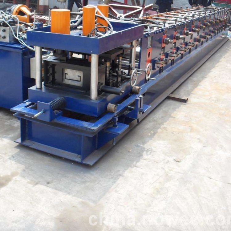 重兴供应 C型钢设备 无极C型钢机 全自动C型钢机 U型槽机厂家 檩条成型机