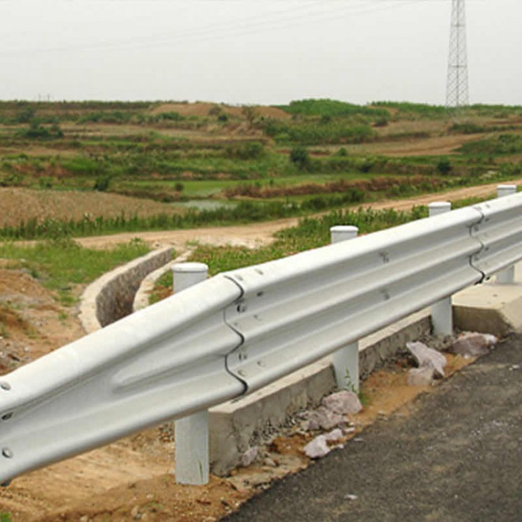 上海公路护栏板京融 公路波形护栏板