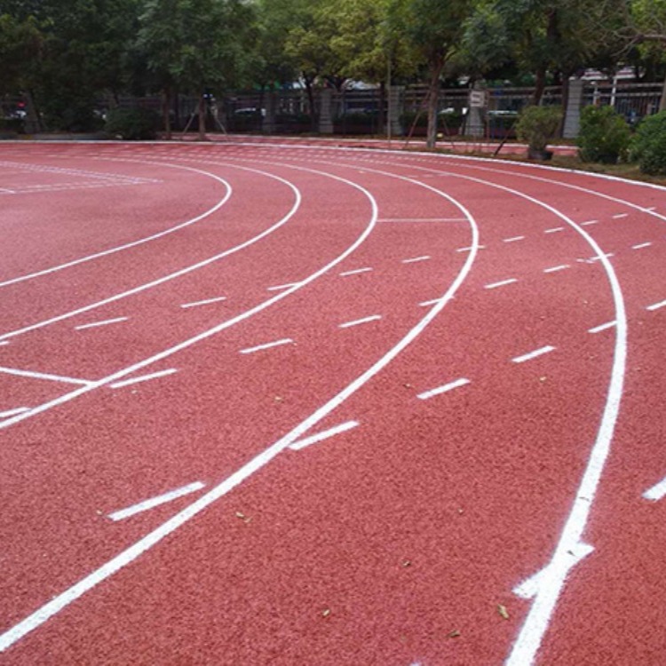 新国标混合型塑胶跑道的优异性能