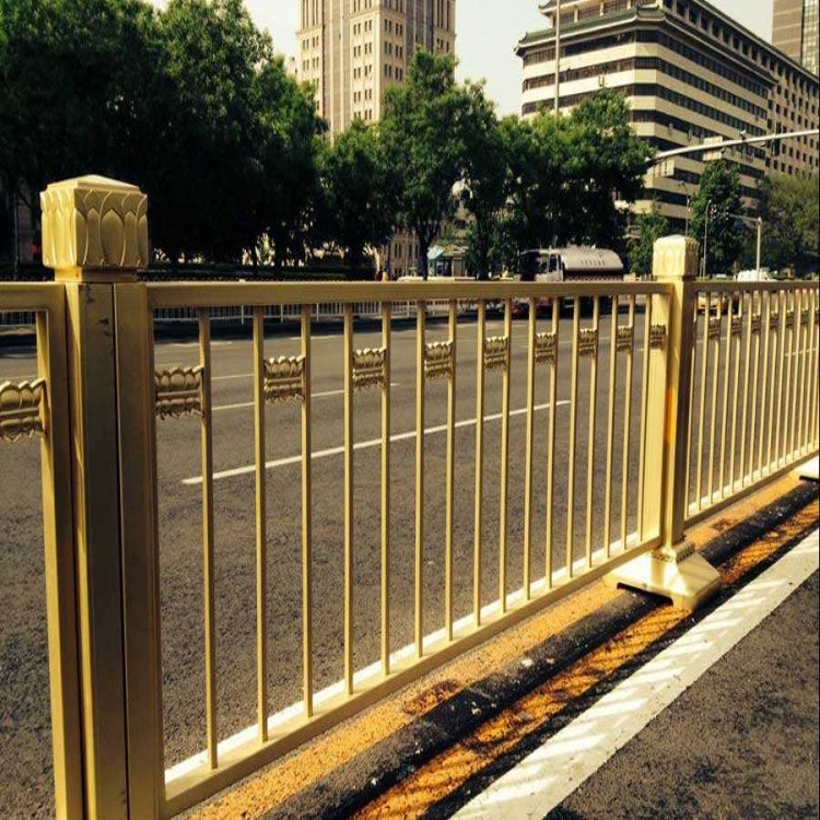 梅州城市道路护栏款式揭阳机动车道隔离栏杆安永特